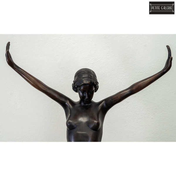 NUDE FEMALE - Image 2