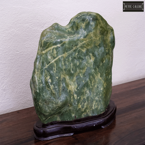 RARE LARGE JADEITE - Image 2