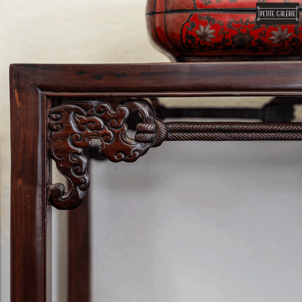 VERY RARE JADE TABLE - Image 3