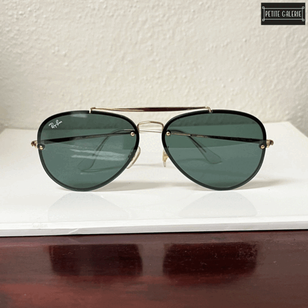 RAY BAN